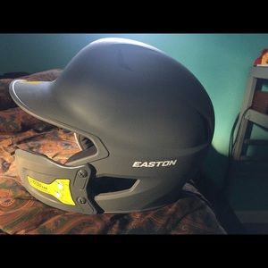 Easton baseball helmet brand new for kids